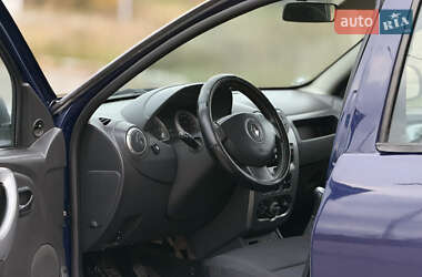 Внедорожник / Кроссовер Renault Duster 2010 в 