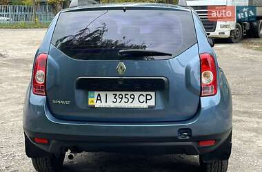 Позашляховик / Кросовер Renault Duster 2011 в 