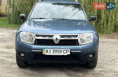 Позашляховик / Кросовер Renault Duster 2011 в 