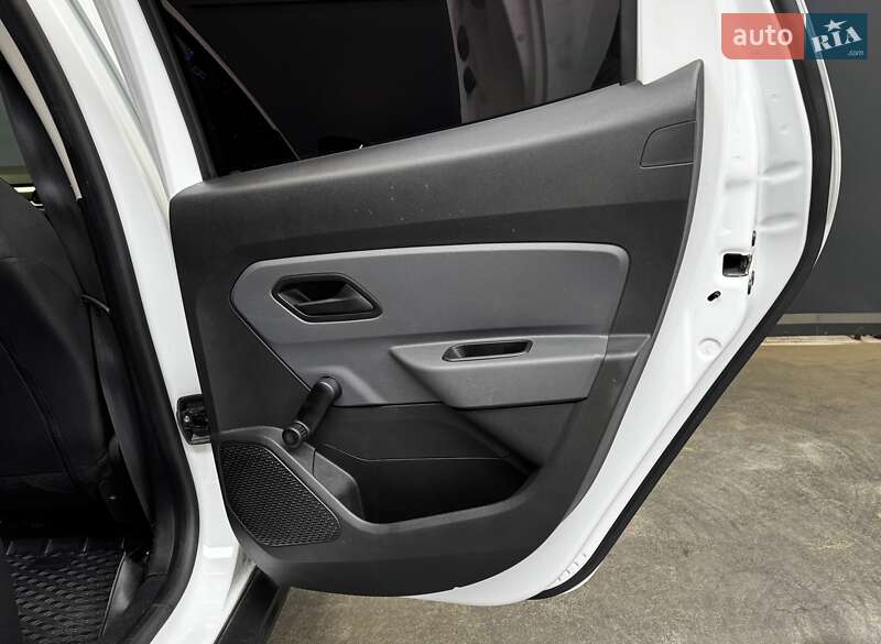 Позашляховик / Кросовер Renault Duster 2019 в Києві фото 37 Позашляховик / Кросовер Renault Duster 2019 в Києві