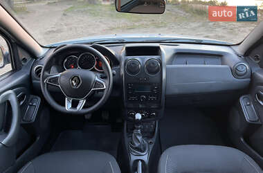 Позашляховик / Кросовер Renault Duster 2017 в  фото 33 Позашляховик / Кросовер Renault Duster 2017 в