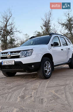 Позашляховик / Кросовер Renault Duster 2017 в  фото 54 Позашляховик / Кросовер Renault Duster 2017 в