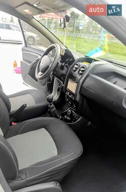 Внедорожник / Кроссовер Renault Duster 2016 в 