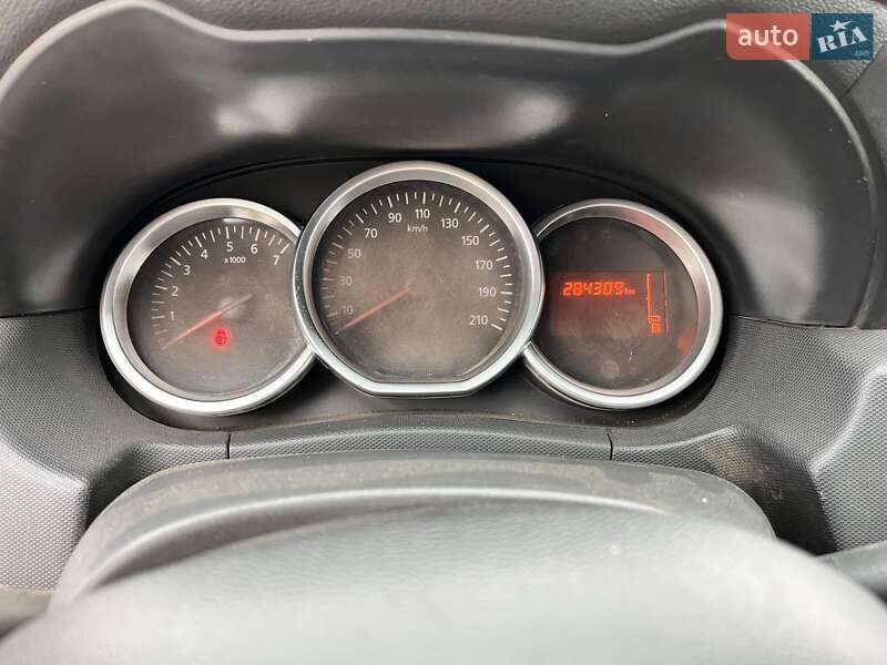 Внедорожник / Кроссовер Renault Duster 2017 в Барышевке фото 3 Внедорожник / Кроссовер Renault Duster 2017 в Барышевке