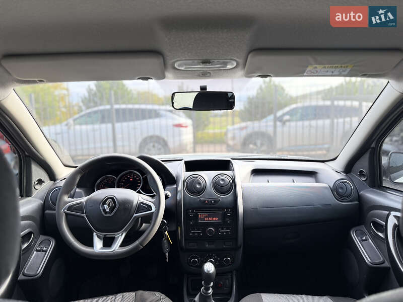 Внедорожник / Кроссовер Renault Duster 2017 в Одессе