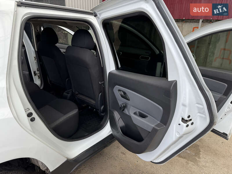 Внедорожник / Кроссовер Renault Duster 2021 в Подольске фото 16 Внедорожник / Кроссовер Renault Duster 2021 в Подольске