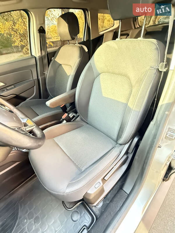 Позашляховик / Кросовер Renault Duster 2019 в Києві