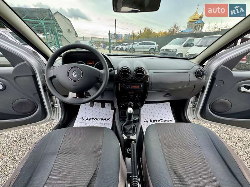 Внедорожник / Кроссовер Renault Duster 2011 в Сумах