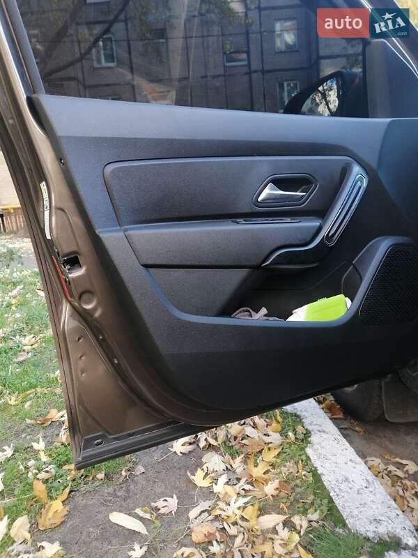 Внедорожник / Кроссовер Renault Duster 2019 в Киеве фото 8 Внедорожник / Кроссовер Renault Duster 2019 в Киеве