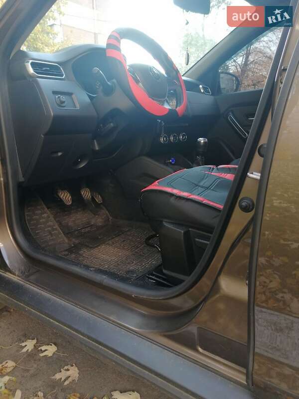 Внедорожник / Кроссовер Renault Duster 2019 в Киеве фото 10 Внедорожник / Кроссовер Renault Duster 2019 в Киеве