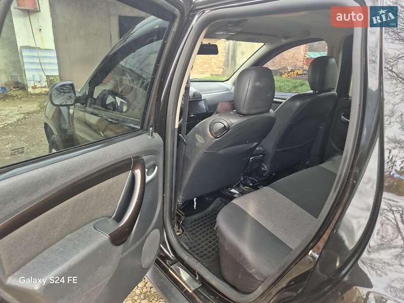 Внедорожник / Кроссовер Renault Duster 2011 в Моршине фото 15 Внедорожник / Кроссовер Renault Duster 2011 в Моршине