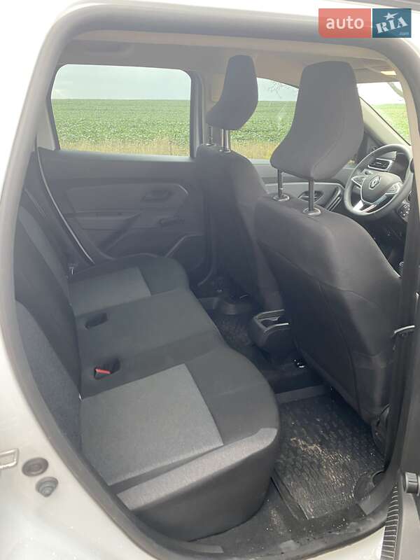 Внедорожник / Кроссовер Renault Duster 2023 в Мироновке фото 6 Внедорожник / Кроссовер Renault Duster 2023 в Мироновке