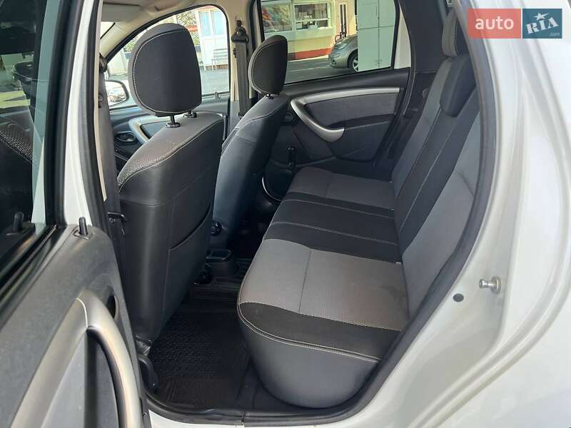 Позашляховик / Кросовер Renault Duster 2014 в Одесі фото 16 Позашляховик / Кросовер Renault Duster 2014 в Одесі