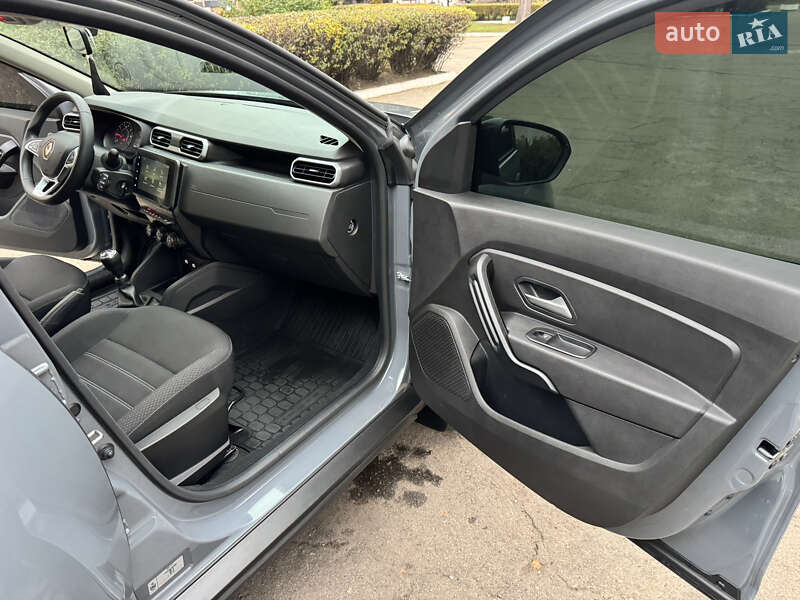 Внедорожник / Кроссовер Renault Duster 2023 в Каменском