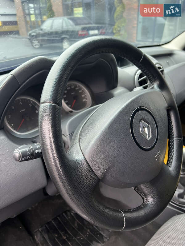 Внедорожник / Кроссовер Renault Duster 2014 в Виннице фото 12 Внедорожник / Кроссовер Renault Duster 2014 в Виннице