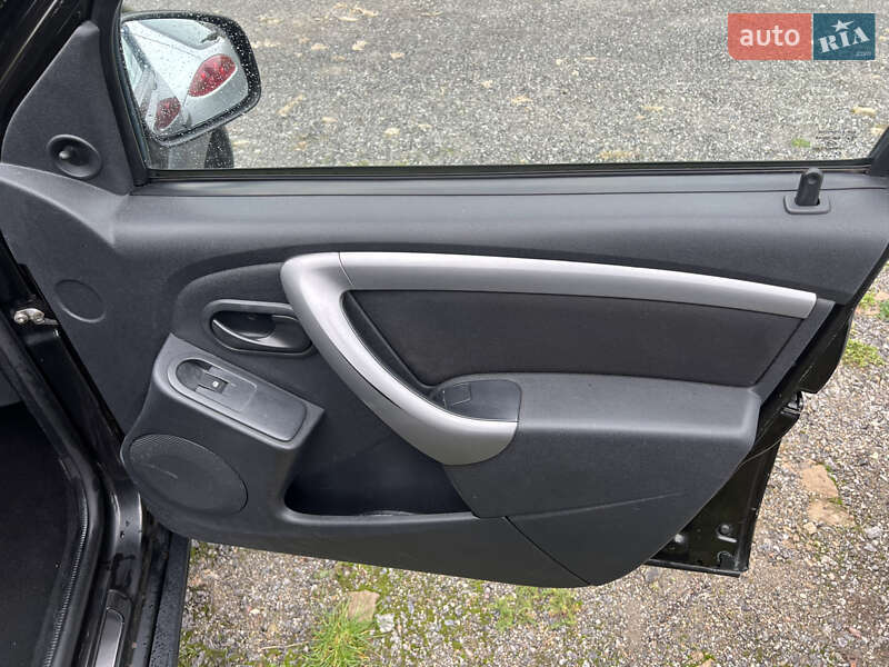 Внедорожник / Кроссовер Renault Duster 2014 в Виннице фото 17 Внедорожник / Кроссовер Renault Duster 2014 в Виннице