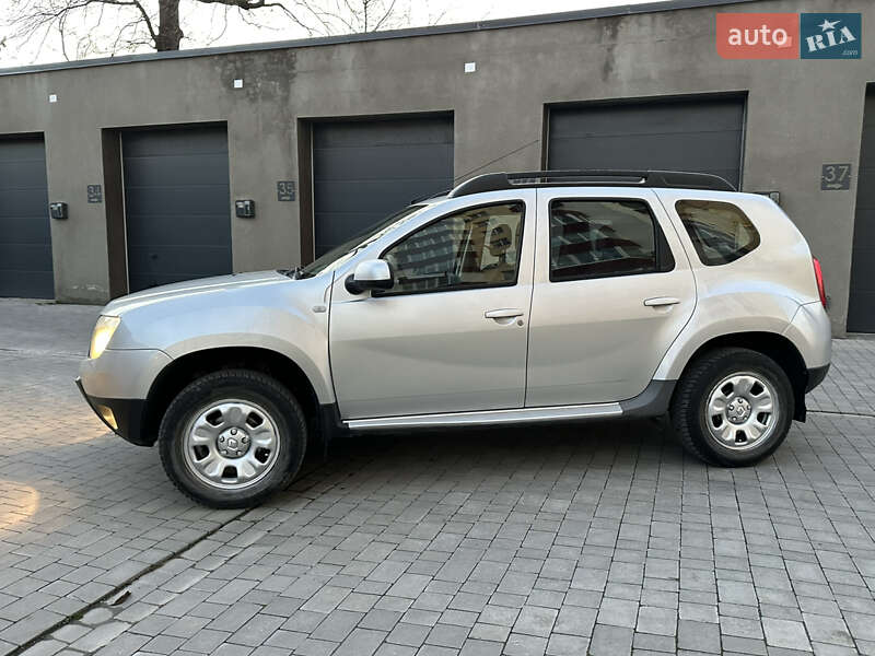 Внедорожник / Кроссовер Renault Duster 2010 в Каменец-Подольском