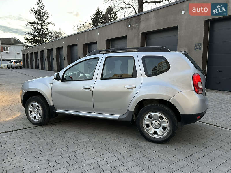 Внедорожник / Кроссовер Renault Duster 2010 в Каменец-Подольском