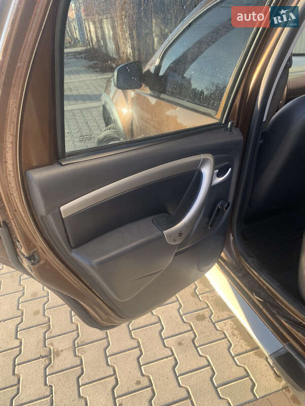 Внедорожник / Кроссовер Renault Duster 2012 в Ивано-Франковске