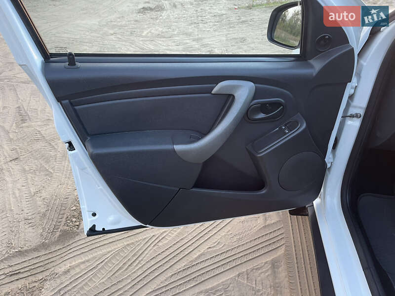 Внедорожник / Кроссовер Renault Duster 2017 в Запорожье фото 46 Внедорожник / Кроссовер Renault Duster 2017 в Запорожье