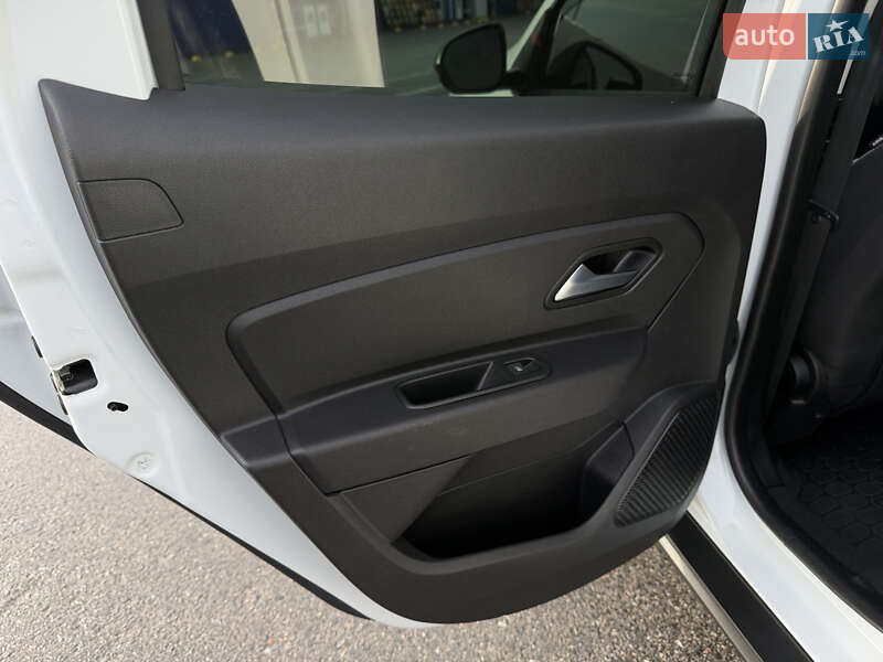 Позашляховик / Кросовер Renault Duster 2021 в Полтаві фото 85 Позашляховик / Кросовер Renault Duster 2021 в Полтаві