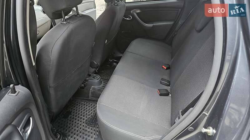 Позашляховик / Кросовер Renault Duster 2017 в Івано-Франківську