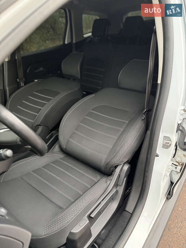 Позашляховик / Кросовер Renault Duster 2021 в Києві