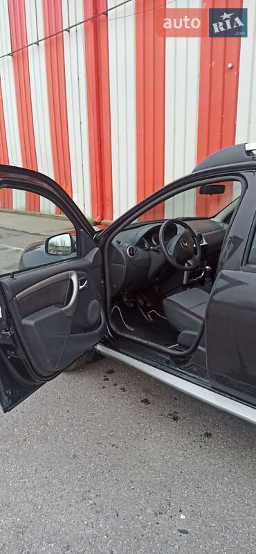 Позашляховик / Кросовер Renault Duster 2013 в Харкові