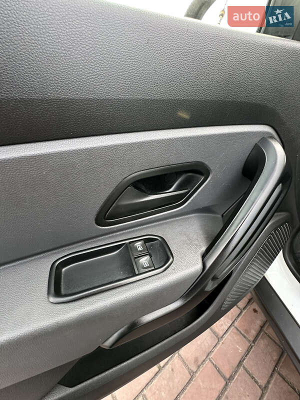 Внедорожник / Кроссовер Renault Duster 2021 в Днепре фото 40 Внедорожник / Кроссовер Renault Duster 2021 в Днепре