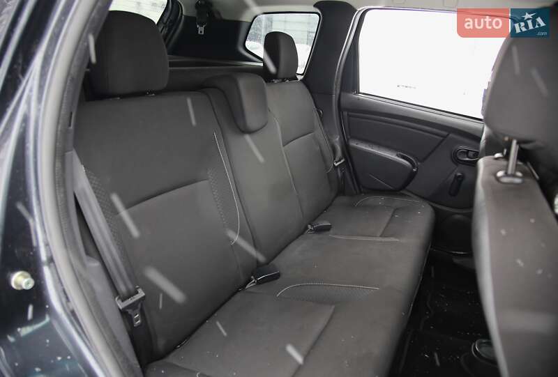 Внедорожник / Кроссовер Renault Duster 2016 в Харькове