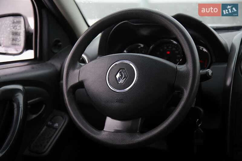 Внедорожник / Кроссовер Renault Duster 2016 в Харькове