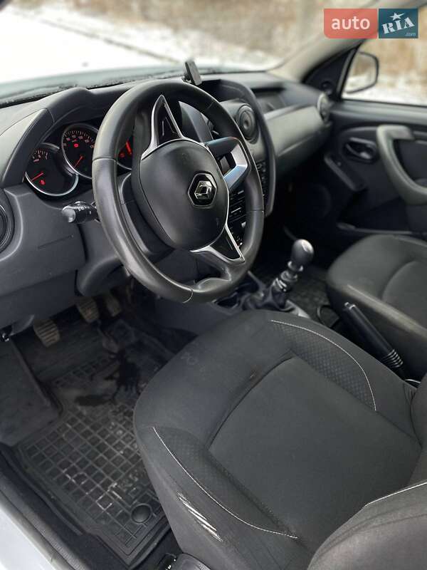 Позашляховик / Кросовер Renault Duster 2017 в Овручі