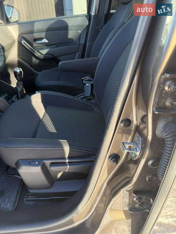 Внедорожник / Кроссовер Renault Duster 2018 в Лубнах