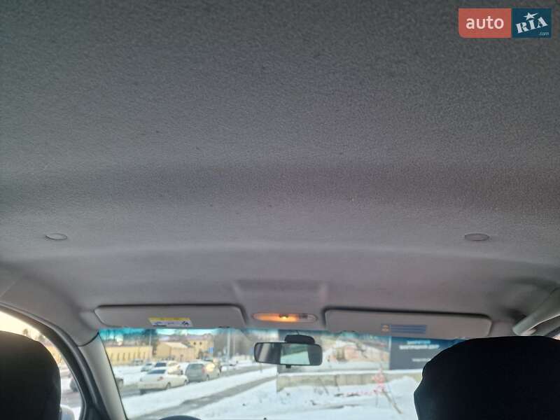 Позашляховик / Кросовер Renault Duster 2010 в Львові фото 31 Позашляховик / Кросовер Renault Duster 2010 в Львові