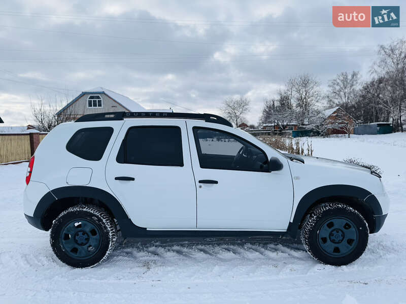 Внедорожник / Кроссовер Renault Duster 2016 в Лохвице