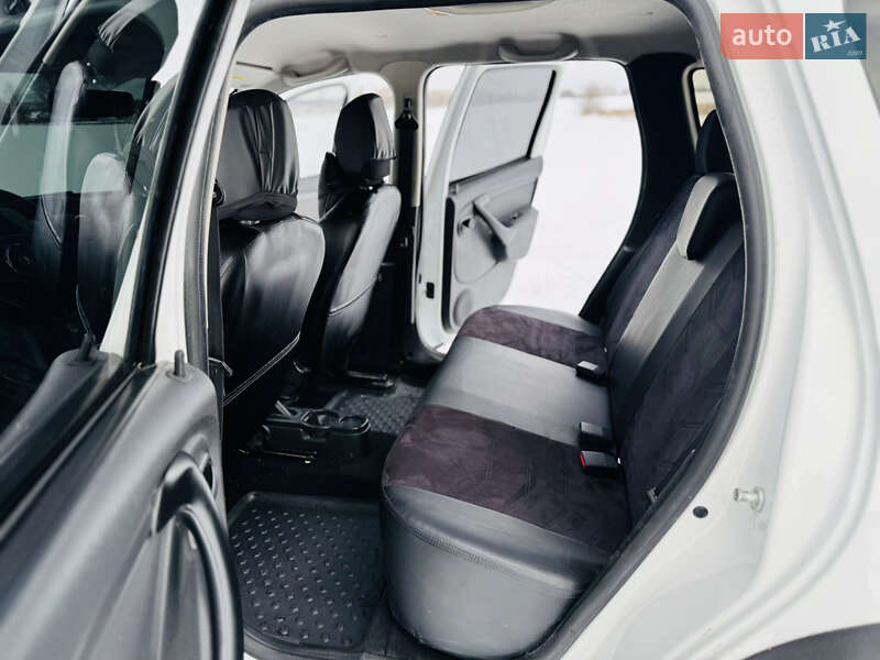 Внедорожник / Кроссовер Renault Duster 2016 в Лохвице