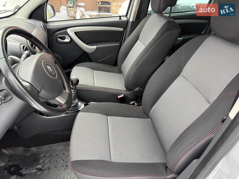 Внедорожник / Кроссовер Renault Duster 2013 в Виннице фото 32 Внедорожник / Кроссовер Renault Duster 2013 в Виннице