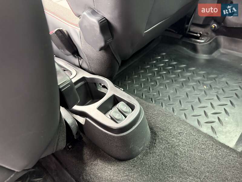 Внедорожник / Кроссовер Renault Duster 2013 в Виннице фото 38 Внедорожник / Кроссовер Renault Duster 2013 в Виннице