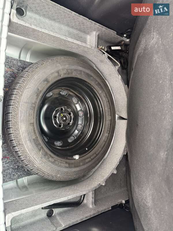 Внедорожник / Кроссовер Renault Duster 2013 в Виннице фото 41 Внедорожник / Кроссовер Renault Duster 2013 в Виннице