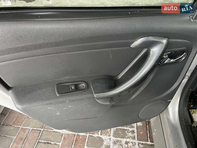Внедорожник / Кроссовер Renault Duster 2016 в Кривом Роге фото 29 Внедорожник / Кроссовер Renault Duster 2016 в Кривом Роге