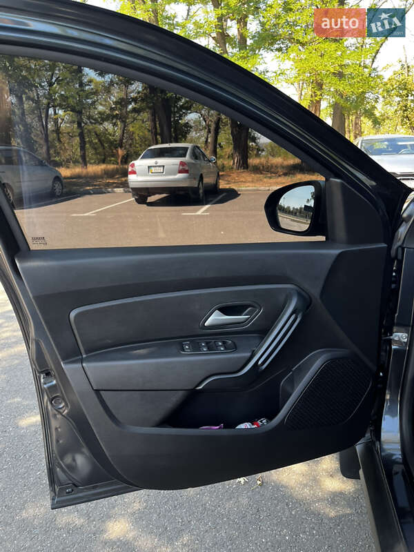 Внедорожник / Кроссовер Renault Duster 2024 в Николаеве