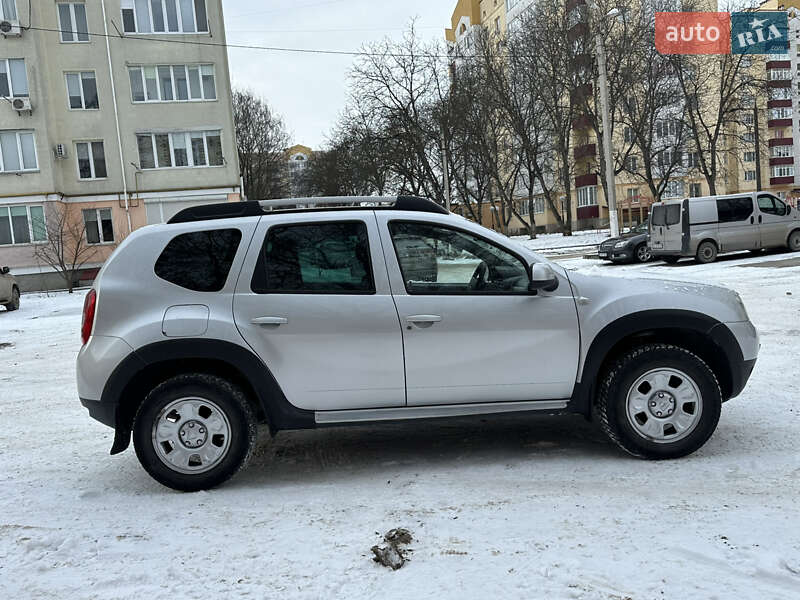 Внедорожник / Кроссовер Renault Duster 2010 в Каменец-Подольском