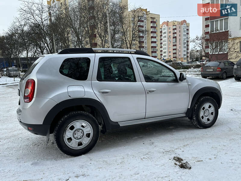 Внедорожник / Кроссовер Renault Duster 2010 в Каменец-Подольском