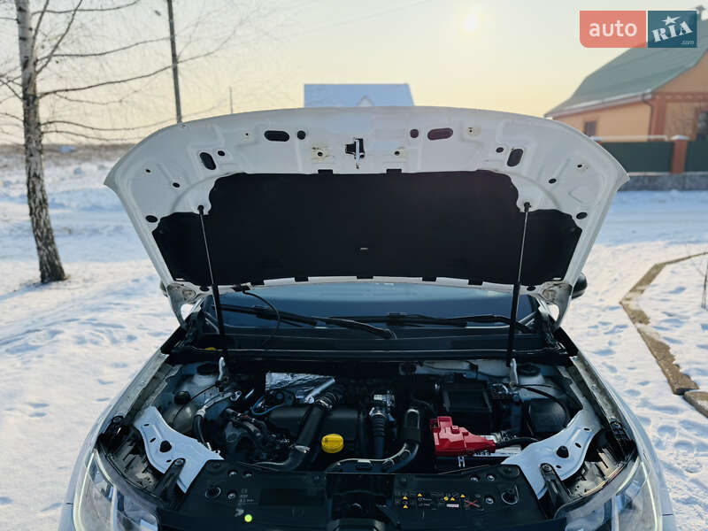 Внедорожник / Кроссовер Renault Duster 2021 в Ромнах