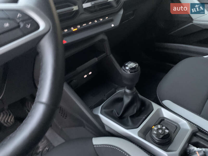 Внедорожник / Кроссовер Renault Duster 2024 в Киеве