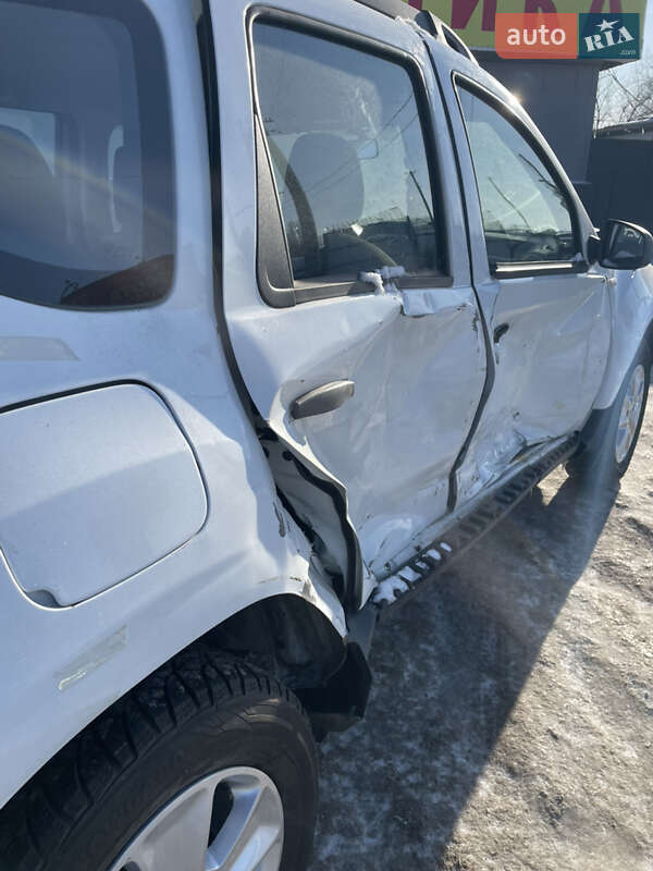 Внедорожник / Кроссовер Renault Duster 2015 в Киеве