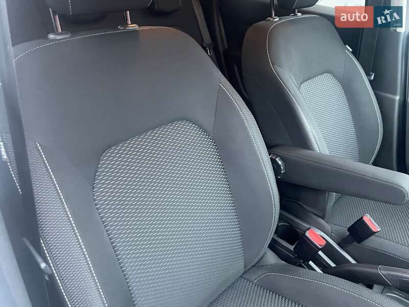 Внедорожник / Кроссовер Renault Duster 2020 в Киеве фото 51 Внедорожник / Кроссовер Renault Duster 2020 в Киеве