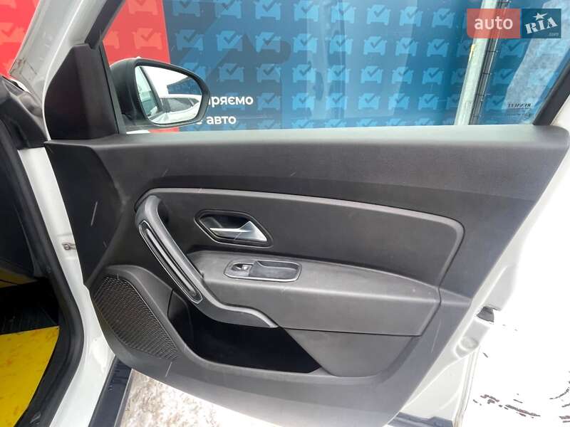 Внедорожник / Кроссовер Renault Duster 2020 в Киеве