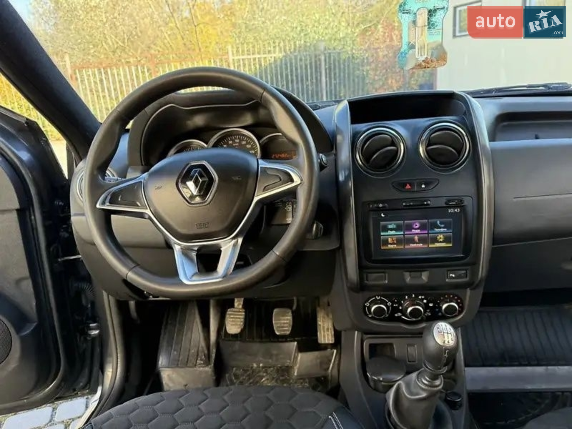 2017 Renault Duster - мініатюра 19