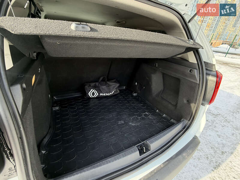 Позашляховик / Кросовер Renault Duster 2023 в Києві